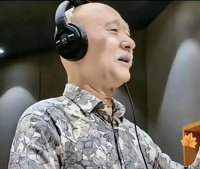 截至9月18日16:45，《戏台》已经上映了56天，累计票房4.11亿。今天
