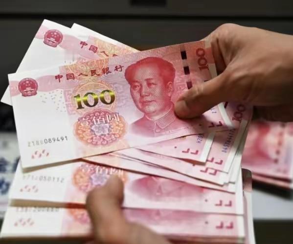 “熊猫经济”正迎来新的考验！中央政治局会议明确将扩大内需定为2026年的首要任务