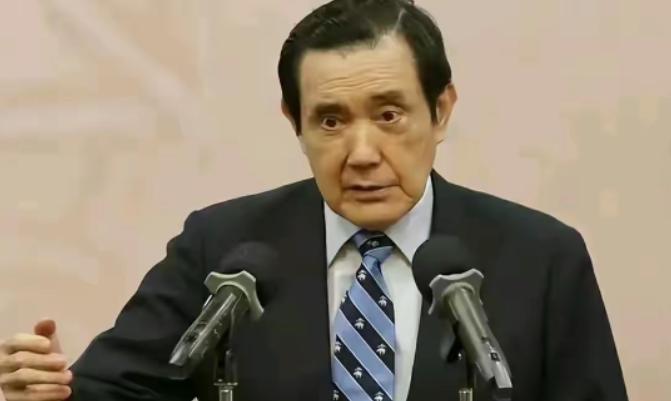 马英九的一句话，在两岸都炸开了锅。他说，如果不用和平的方式统一，台湾老百姓绝不会