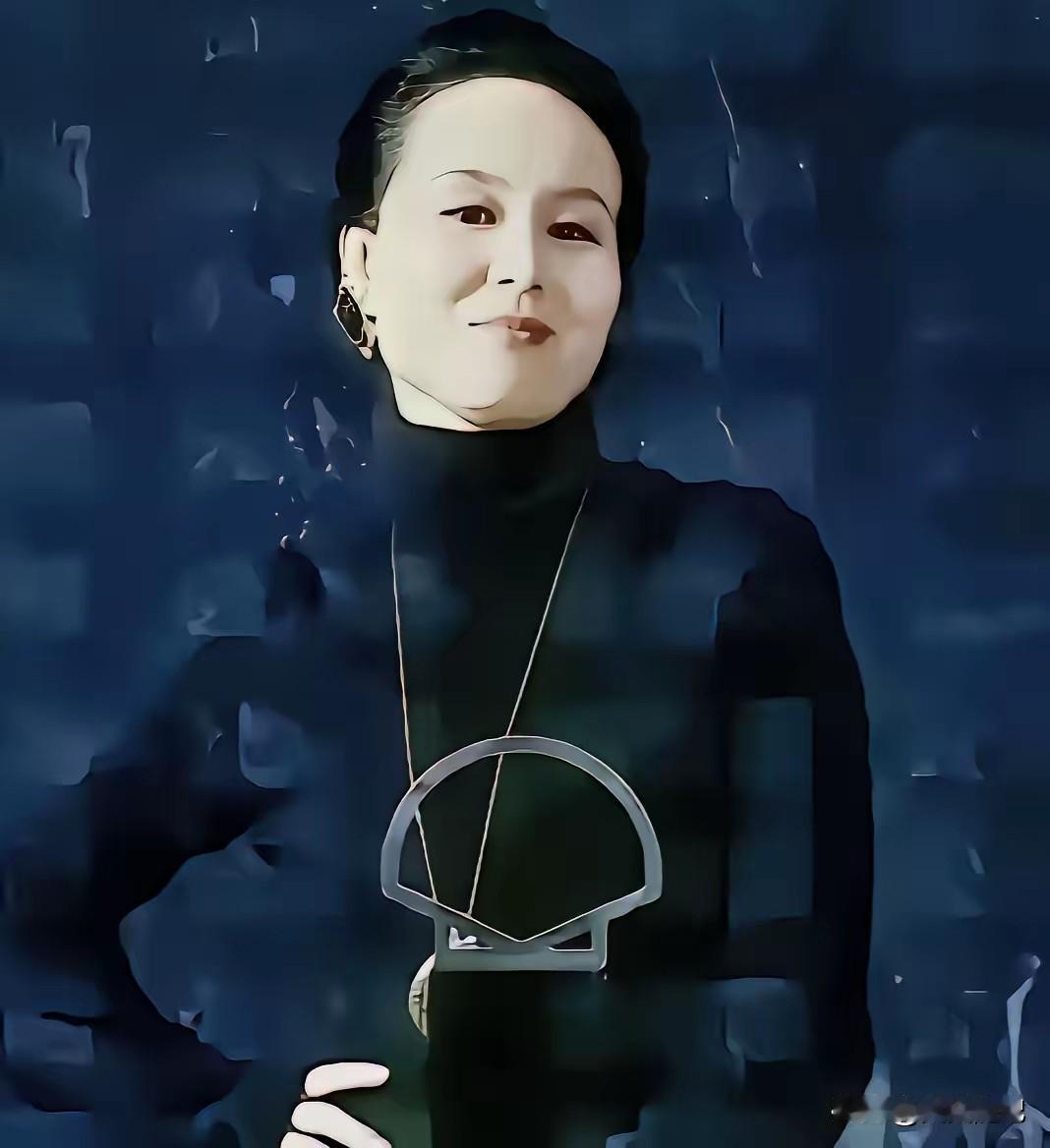 杀人犯坐牢十年，出狱拿影后？姚晨力挺的“反家暴英雄”，真相让人脊背发凉她眼神