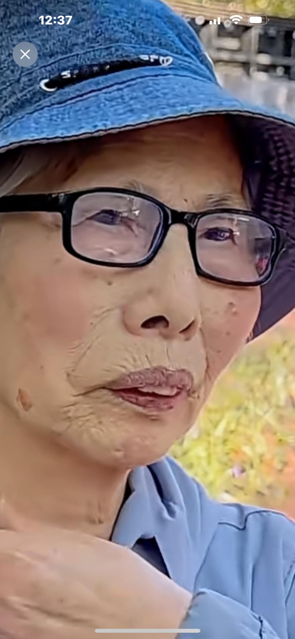 上海一个大娘，她有四个亲戚的姑娘都没结婚，最大50岁了，最小40岁，她们都不打算