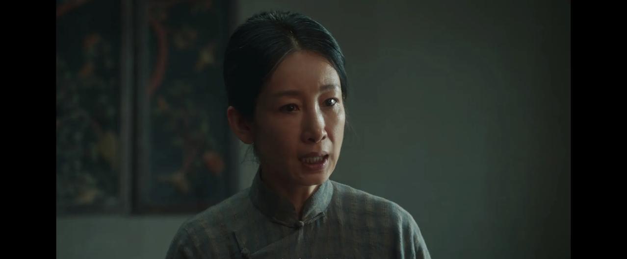 《生万物》费左氏看到苏苏肚子那么大，问他肚子咋了？是不是怀了孩子了？谁的？[w