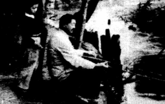 1936年7月，红二方面军进入松潘草地，没有吃的，贺龙突然提出钓鱼吃，众人差点惊