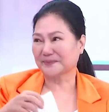 黄春梅真的老糊涂了！小s已经意识到大事不妙了，可惜她的妈妈黄春梅还毫无察觉，
