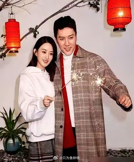 赵丽颖和冯绍峰复婚？别傻了，他俩早就碎得渣都不剩。离婚五年了，光2025年就传了