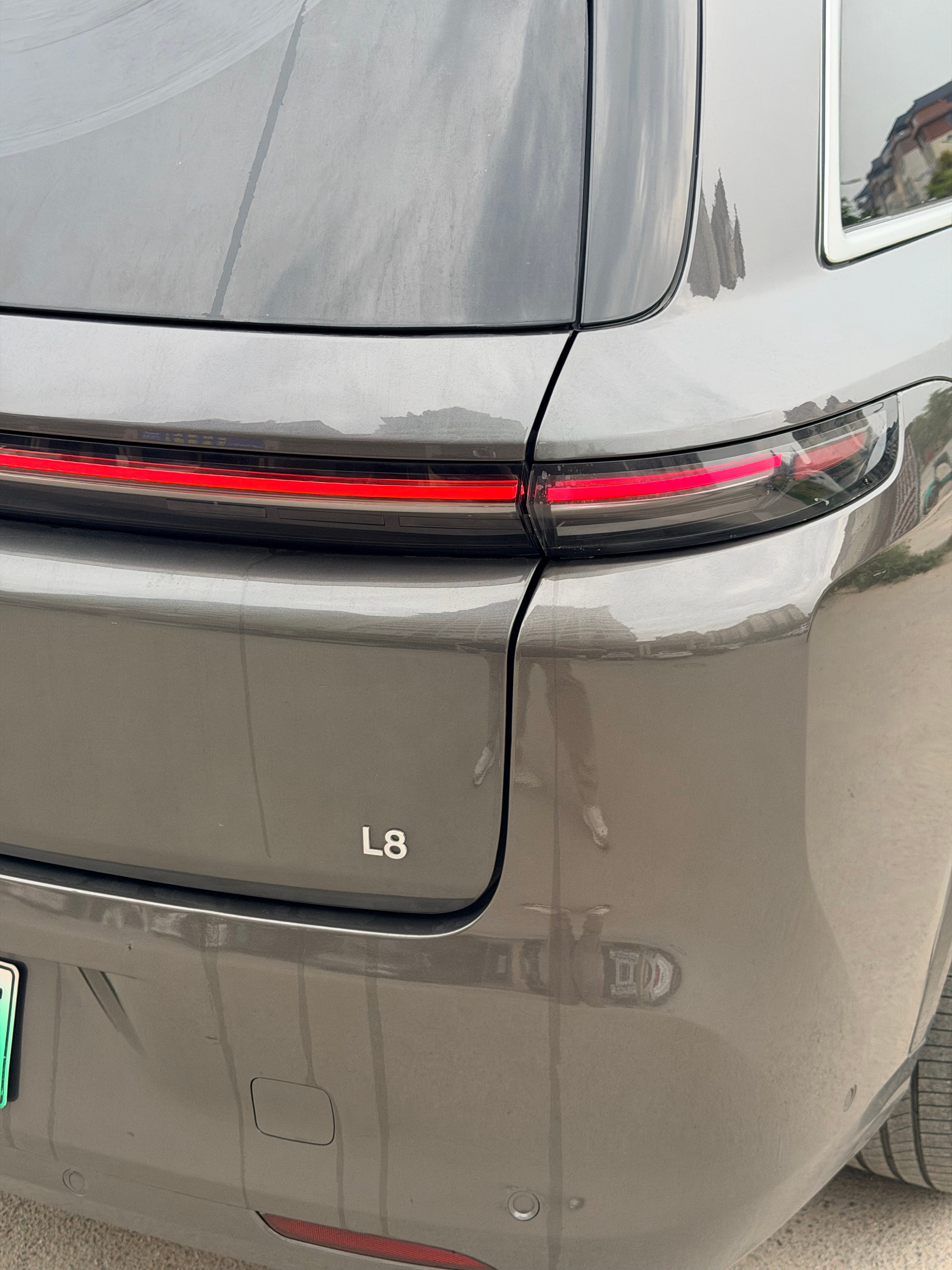 落地版纳，以前租了好几次理想L6，这次看到价格涨了很多，退而求其次，选择了理想o