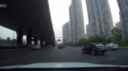 2017款铃木隼与爆改马自达 RX7的高速路比拼