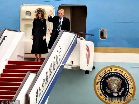 【特朗普若访华，中美关系能“回暖”吗？】别忘了，2017年他首次访华，就用三