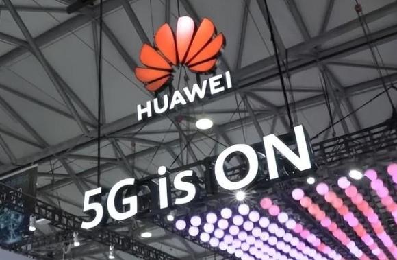 美国制裁华为，理由是华为的设备危害美国国家安全。现在美国要放开制裁，说是制裁华为