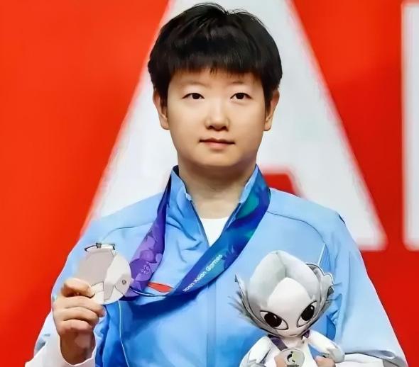 大胆预测！孙颖莎要是拿下奥运女单冠军，她的地位就会仅次于丁宁！要是没能拿到，也就