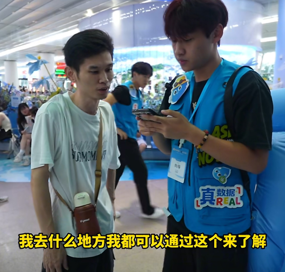 国庆福建志愿者们有问必答你知道福建有什么好玩的地方吗？你知道鼓浪屿怎么玩才好吗？