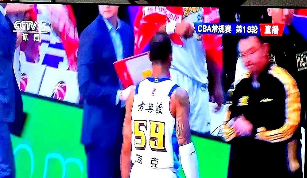 今年还想再来广厦这思路太顶了！放着300万的单一大外不签，直接翻倍预算，80