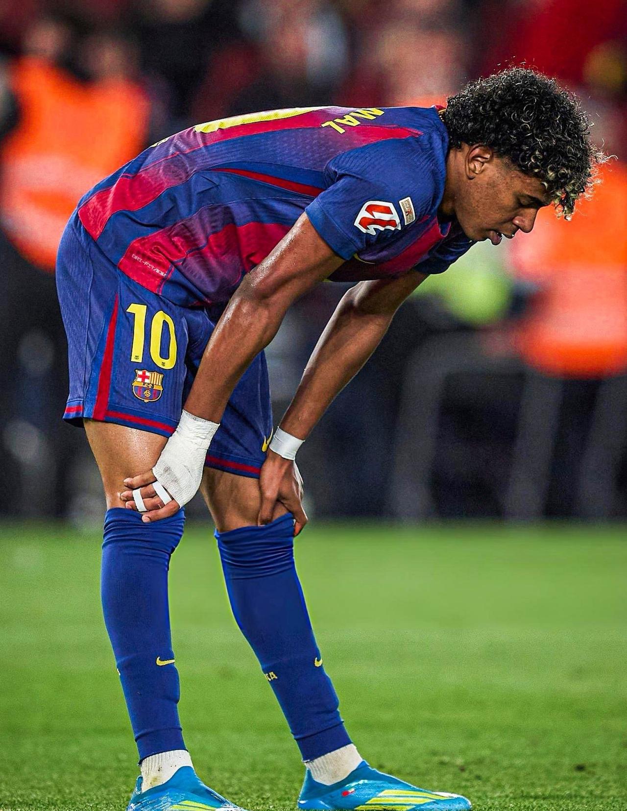 欧洲转会新闻汇总！★晴天霹雳一声响！亚马尔射完点球后伤退，根据初步检查是左腿