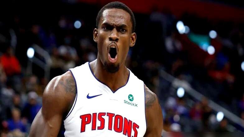 东部第一竟直接轮休五个首发！活塞这操作真是绝了。想当年，为了个状元签，他们不