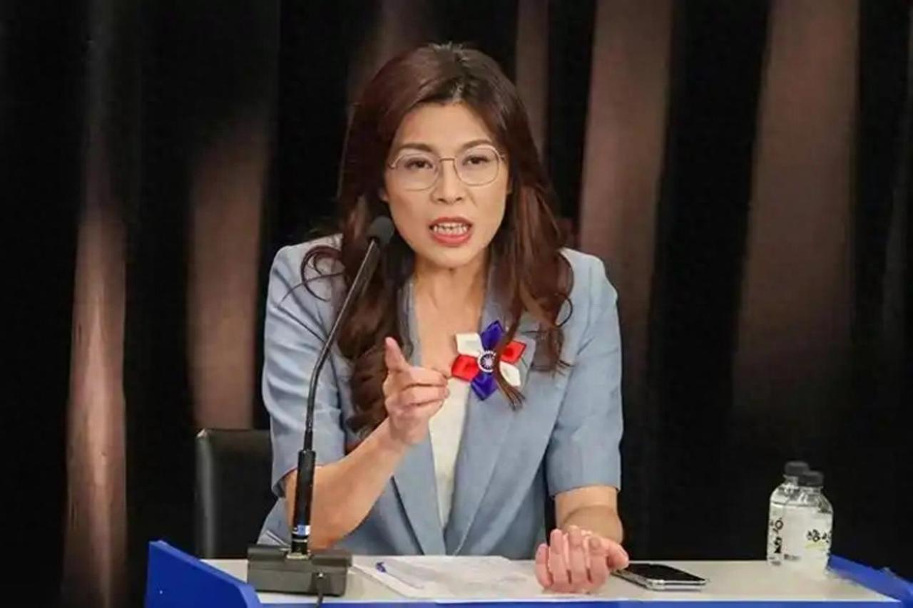 郑丽文出手，一口气点名6人！国民党2大“内鬼”暴露？赖清德很慌。 7月22日