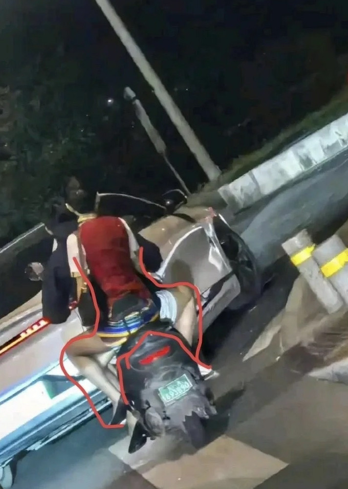 女生这么骑车性格一定很豪爽吧？​