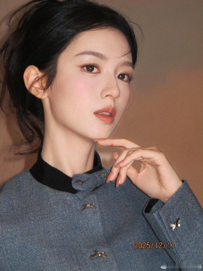 王亚飞给周也化的千金贵女妆周也千金贵女妆周也豪门大小姐不得不夸王亚飞的专业度，