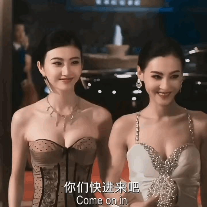 景甜和大美女同框也丝毫不会输呀