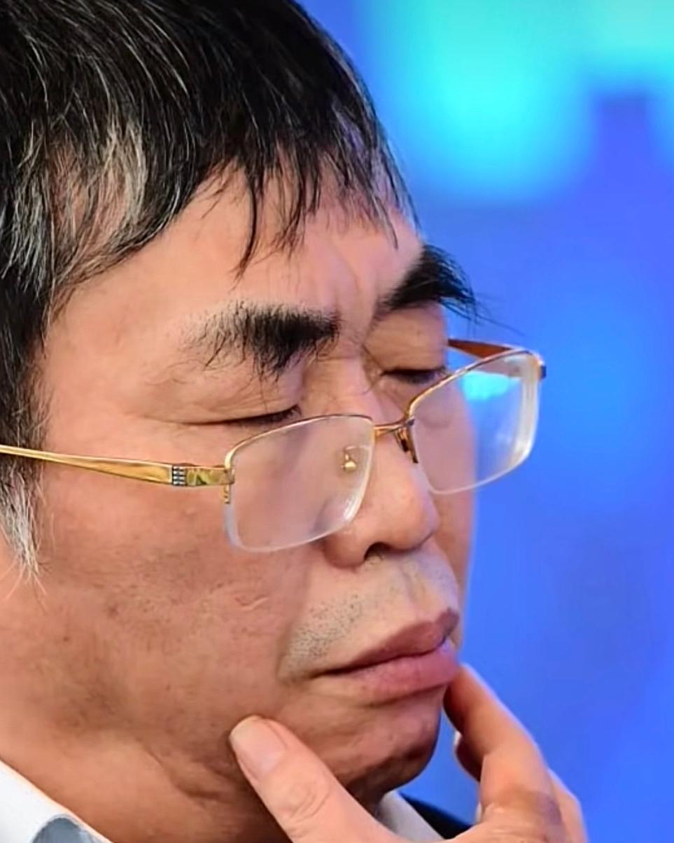 再说聂卫平现在网上绝大多数人都尊称聂卫平为聂老，这不仅是“以尊逝者为大”的传统