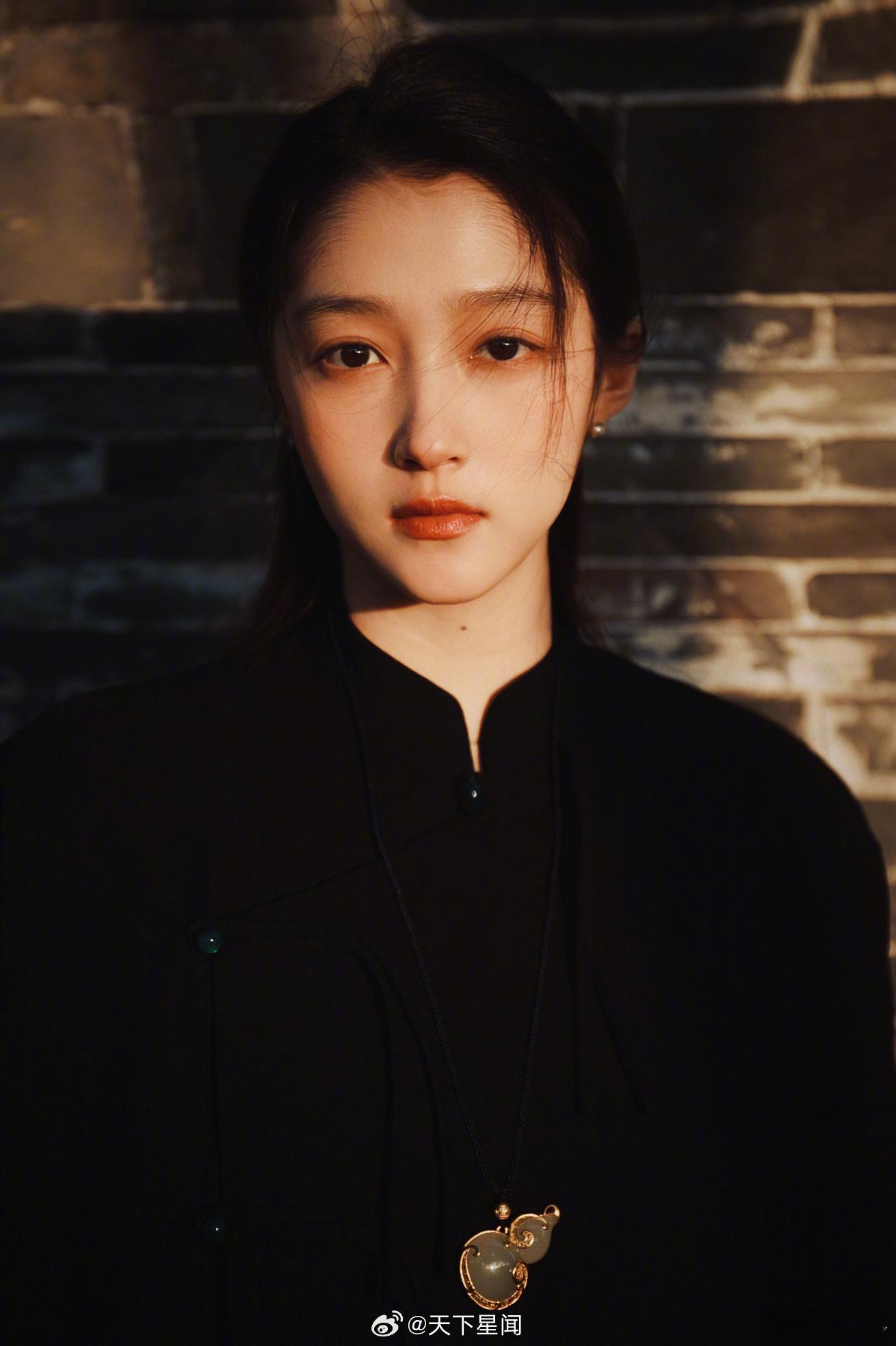 关晓彤