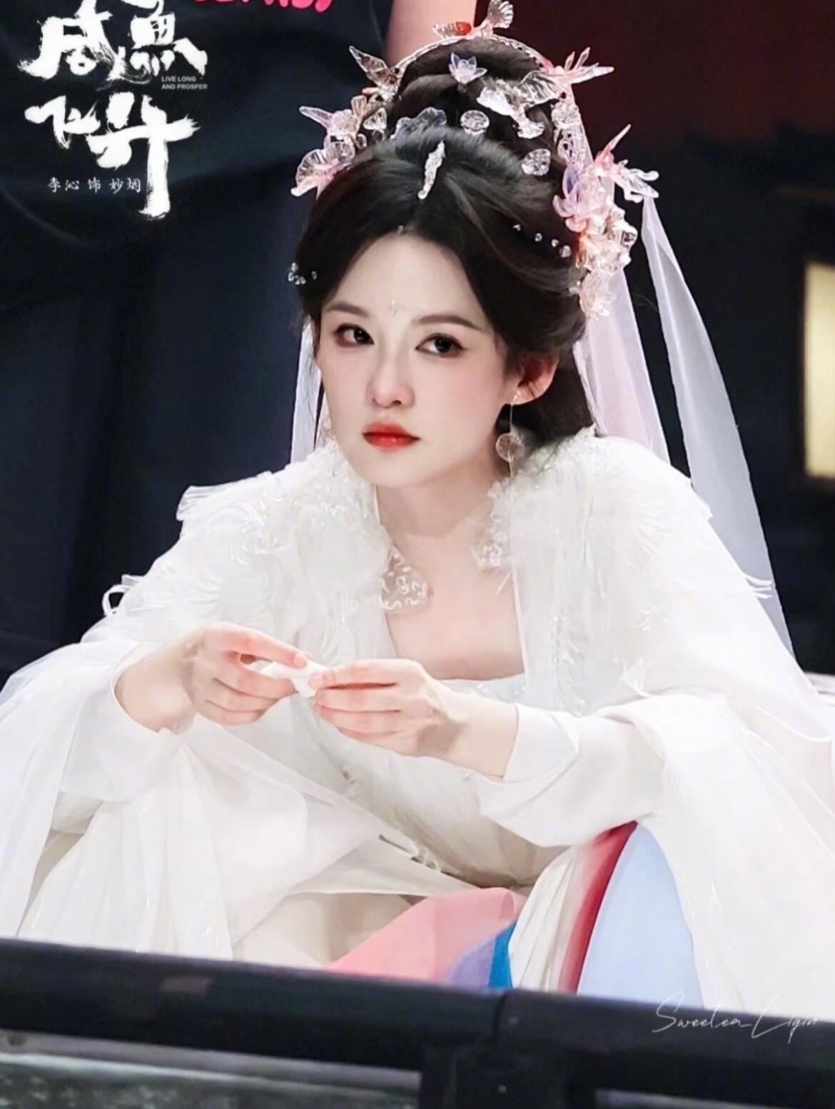在拍古偶女明星路透，哪部最有爆相？李沁《咸鱼飞升》谭松韵《兰香如故》鞠婧祎