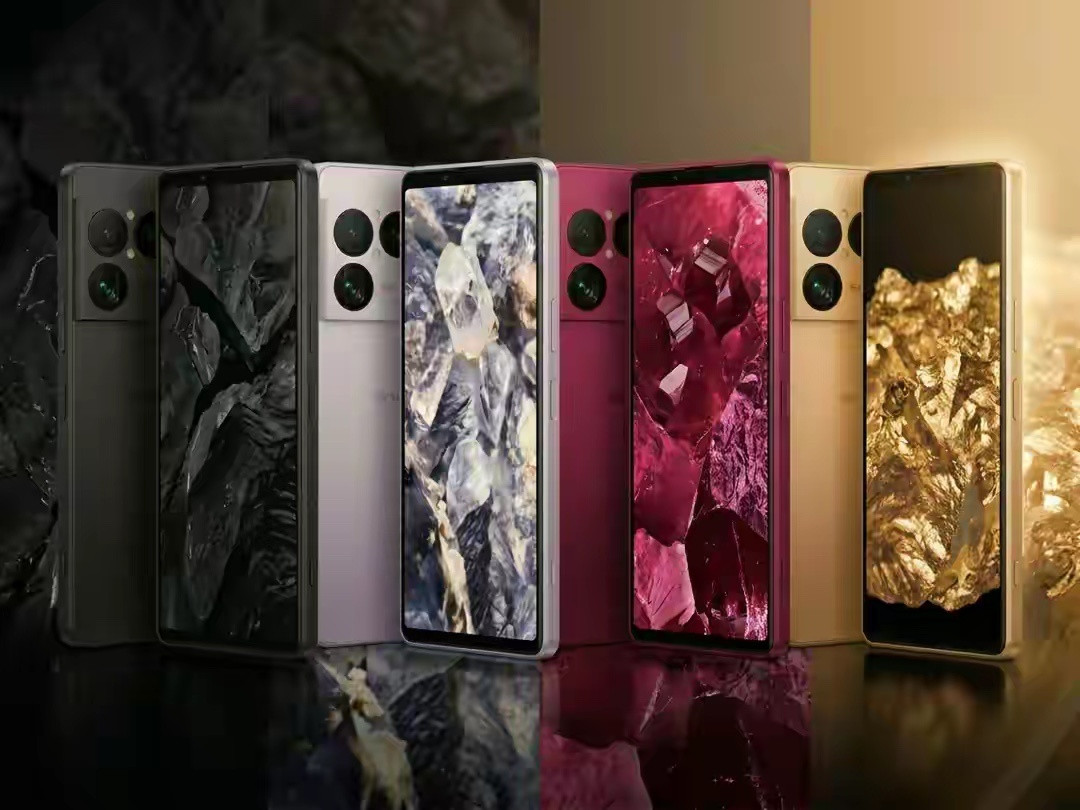 索尼新旗舰Xperia1VIII的消息又来了，4种颜色看着都挺高级，尤其是那