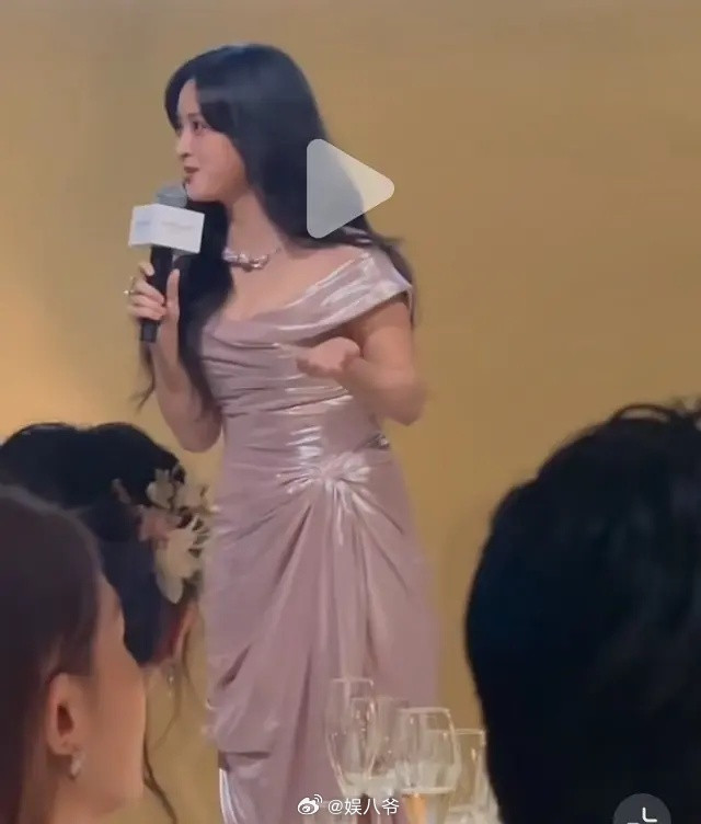 沈月是放弃身材管理了吗？​​​