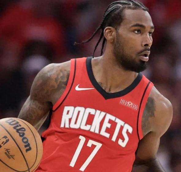 NBA顶级射手！大合同彻底泡汤了三分23投3中，这不是角色球员的偶发低潮，而