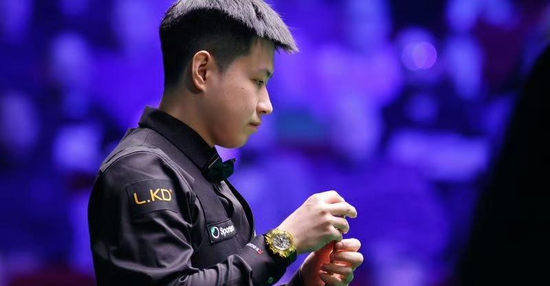 又是死里逃生，神奇逆转，恭喜赵心童击败艾伦进决赛！赵心童明日将与希金斯争冠，