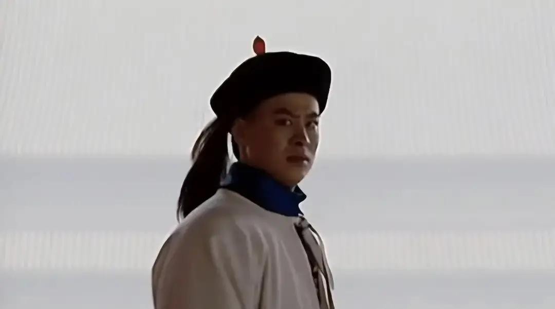 嘉庆心里到底得攒多大的憋屈，才会给亲爹定一个跟南宋赵构同款的“高宗”庙号老剧《雍正王朝》里头有一幕镜