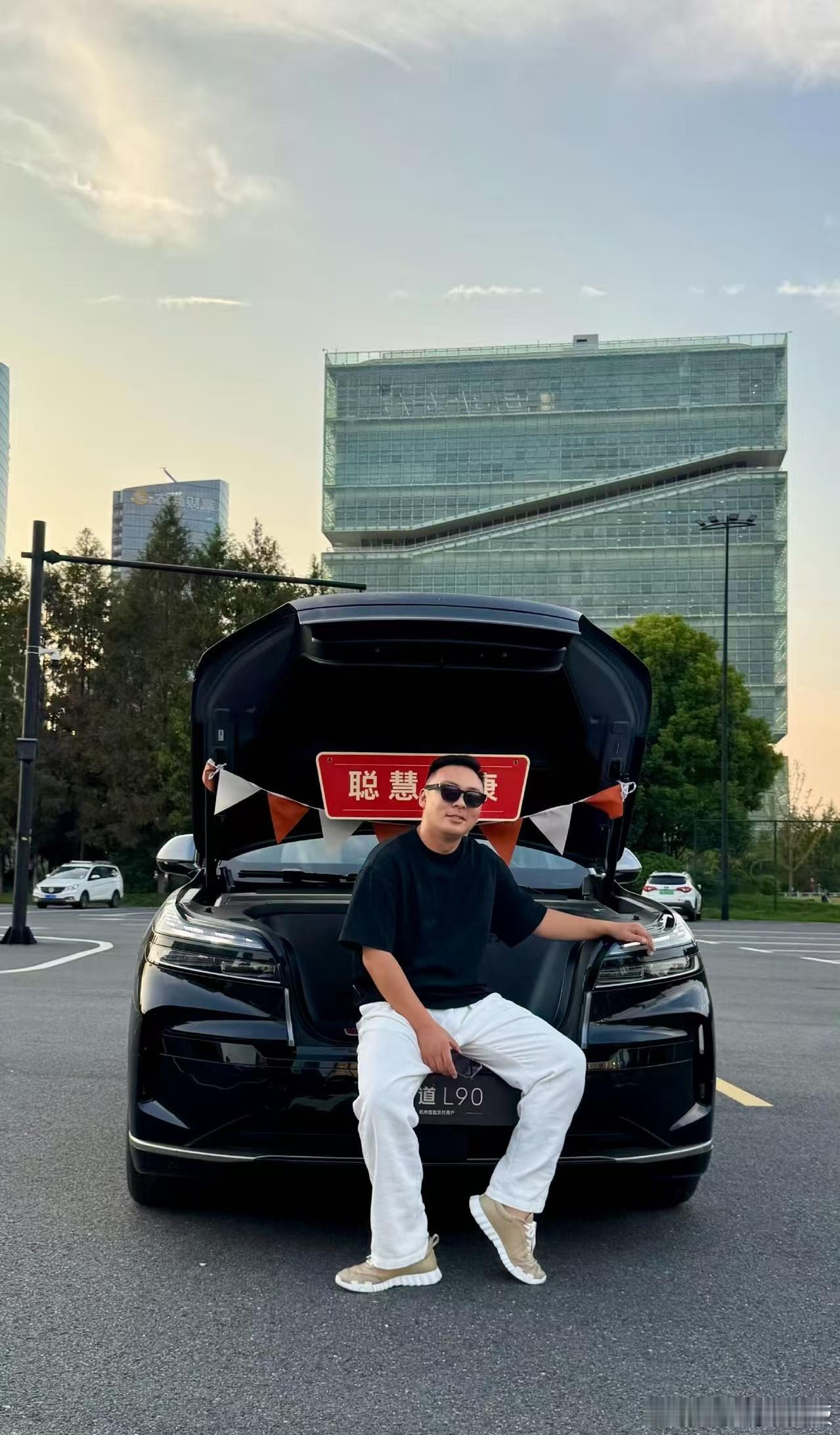 兄弟们！我这个两台乐道车主，这次更新我真等太久了！2.1.0版本更新，蔚来智能驾