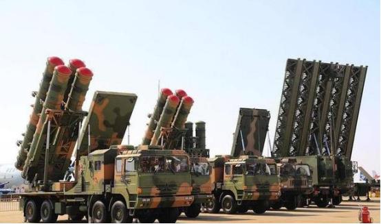 很多人以为，中国不军援俄罗斯，是怕了西方的制裁，错了！真相是，9·3阅兵之后，西