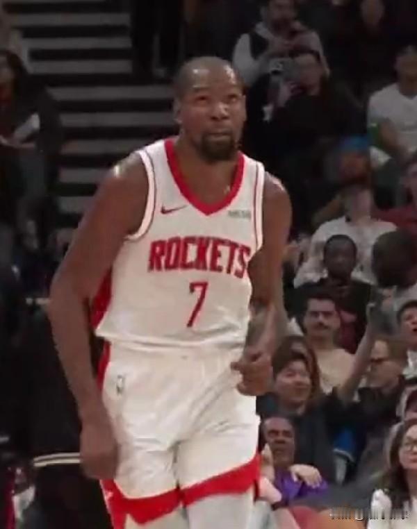 火箭110-105逆转森林狼！！！毫无疑问这3位球员是球队获胜的最大功臣！！！