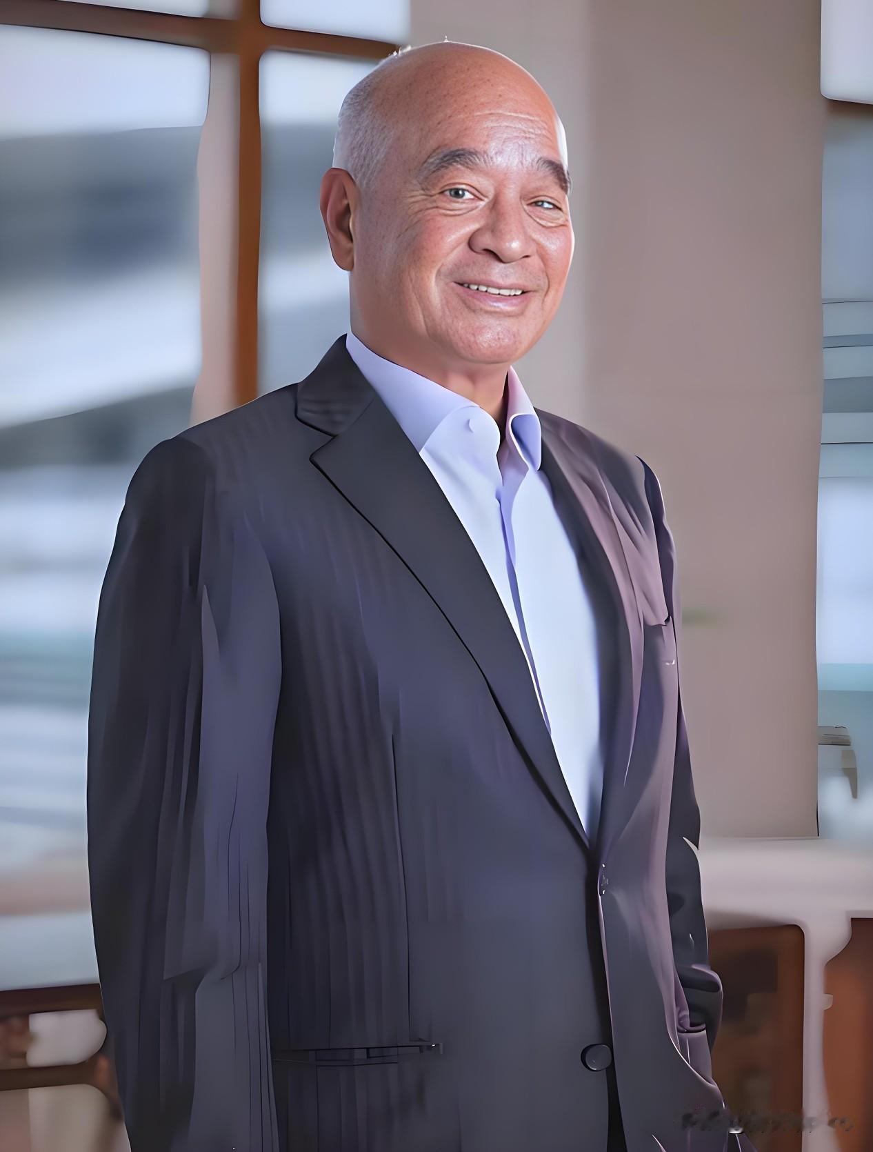 郑家纯——2026香港富豪榜排第三位当年那个让特朗普坐在谈判桌前，连鱼头都不