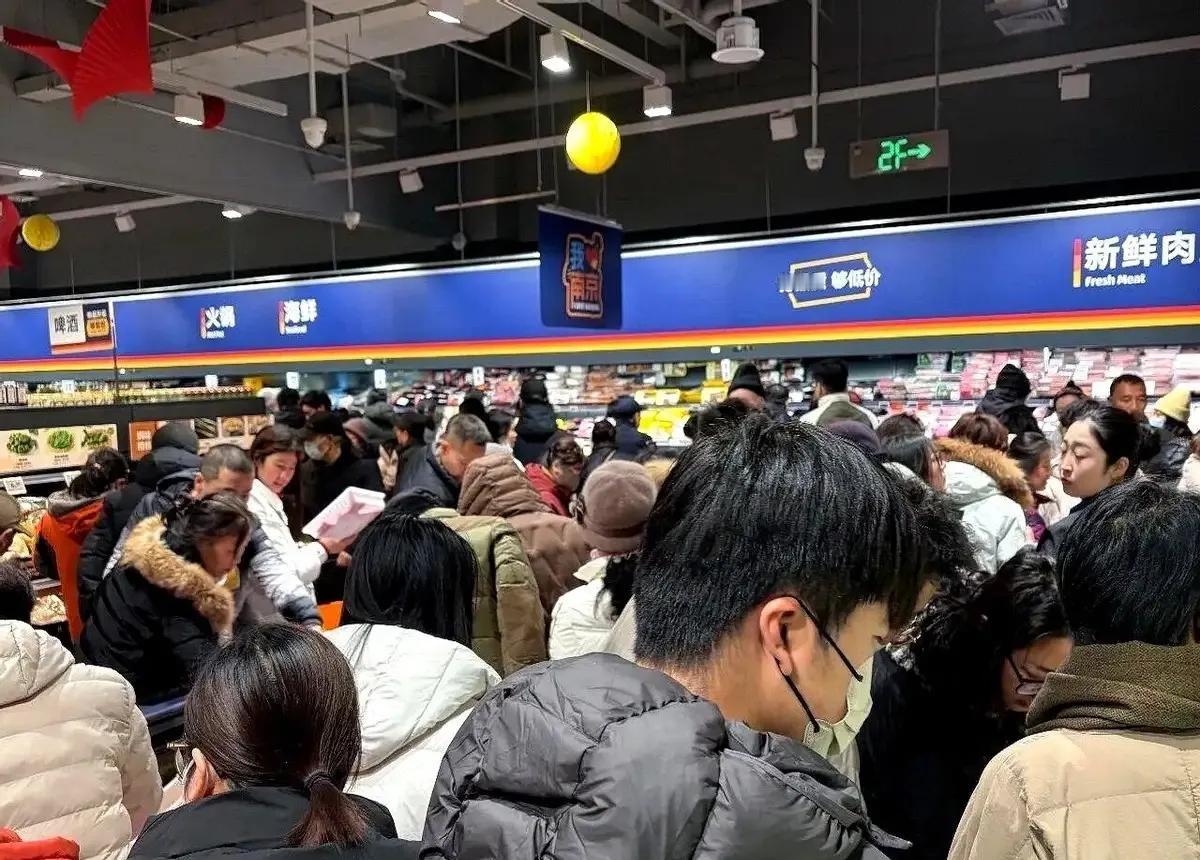 德国人真的太懂了。昨天整个南京都跟疯了一样，就为了一家德国超市开业。1月