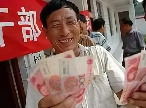 在乌鲁木齐退休金上万元，是什么水平？所占比例有多高？我身边很多从部队转业地方的