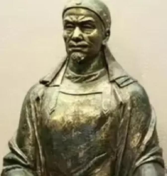 洪秀全生前有个特殊的癖好，1864年，曾国藩攻破城池找到他的遗体，眼前的一幕让他胃里翻涌，险些当场吐