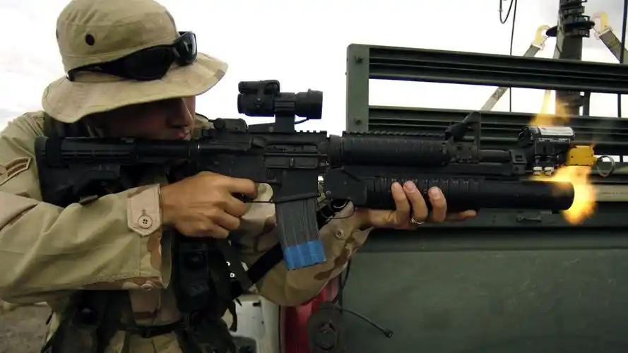 很多人都会好奇，身处前线战区的士兵，究竟多久擦拭一次配枪，答案和日常认知完全不同