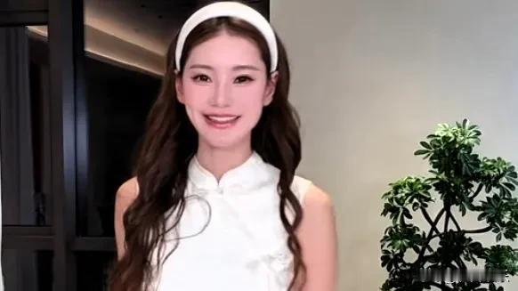 马筱梅应该怎样做才对？她没开直播时，网友们酸她，说她就知道花老公米，她也
