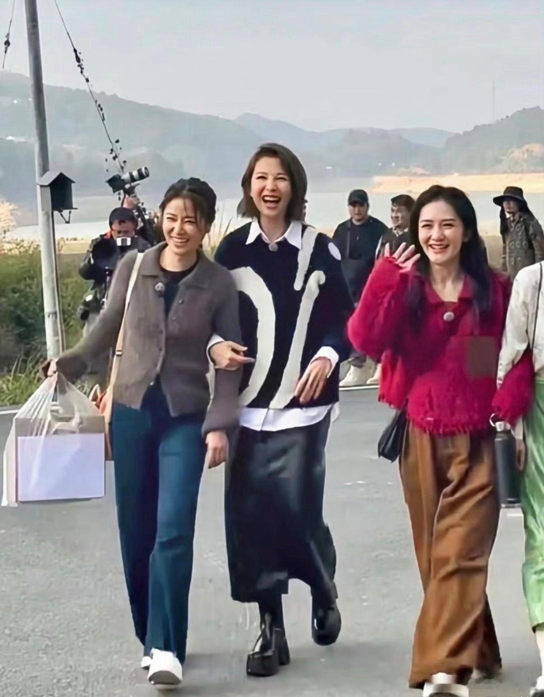 突然就知道了明星为什么不会精致土