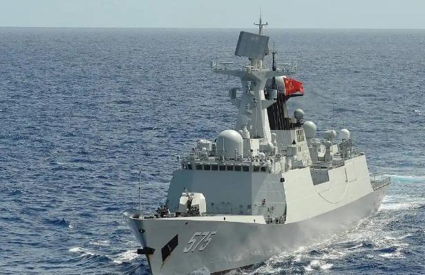 很多人看到中国海军装备先进驱逐舰时，会好奇为什么这类舰艇在国际市场上鲜有买家。2