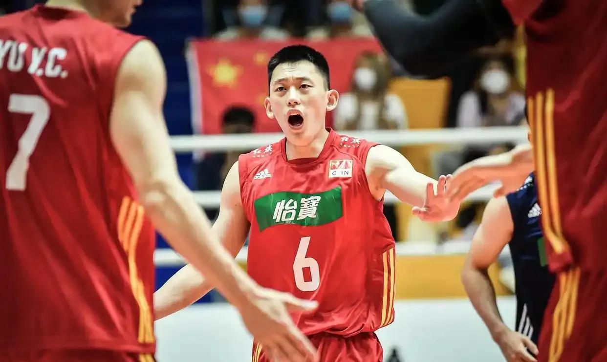 俞元泰，这小子了得！中国男排主攻，28岁，身高仅1.86米，拦网高度3.5米，扣