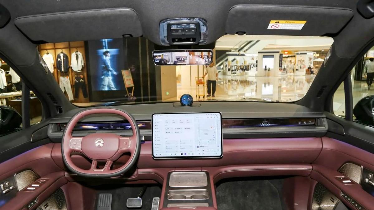 蔚来全新ES8电池租还是买? 一文帮你算清成本账