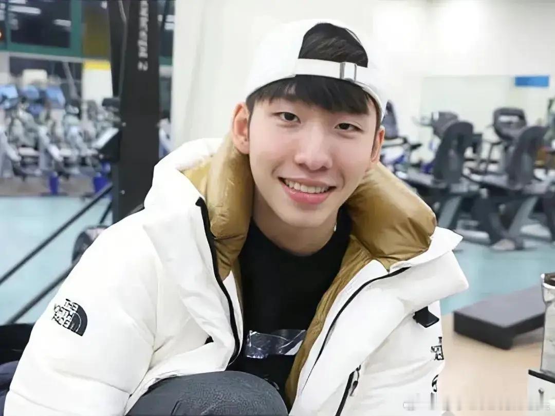 韩媒嘲讽林孝埈！中国网友一句话霸气回怼韩媒报道林孝埈2026米兰冬奥会颗粒无收，