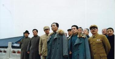 1957年，解放军副师长叛逃至金门，毛主席大怒，叫来了公安部长罗瑞卿，罗瑞卿只用