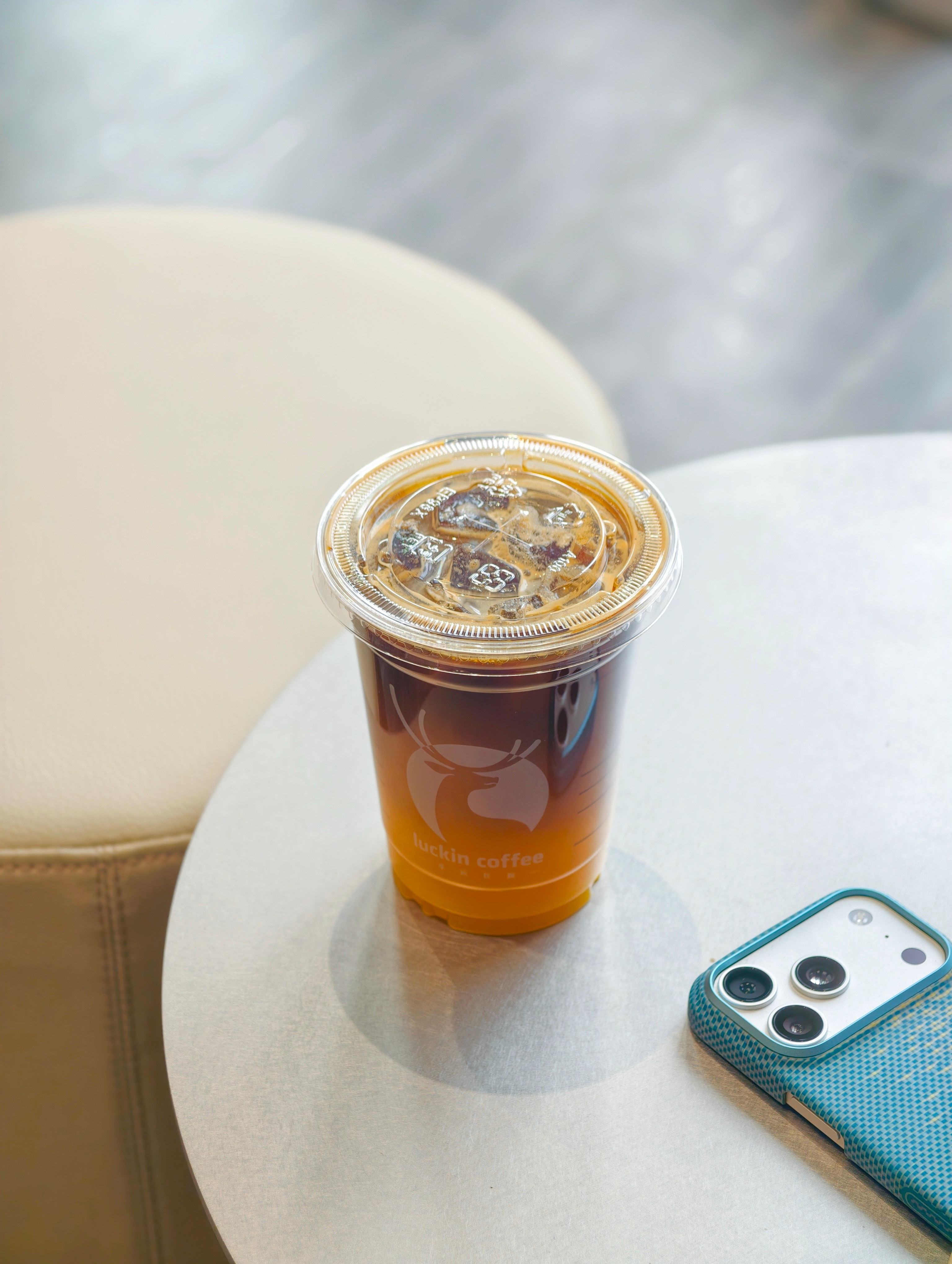 好困好困～出来喝一杯牛马水提提神。有了娃之后每天都睡不好，这也治好了我的长期失眠