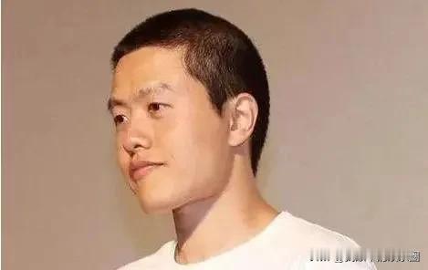 饺子导演对获奖看得并不重第38届金鸡奖颁奖典礼上，饺子导演执导的《哪吒之魔童