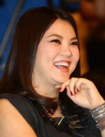2006年，李厚霖和李湘离婚，他翻脸大骂：“我这辈子犯的最大错误就是娶了这个贱女