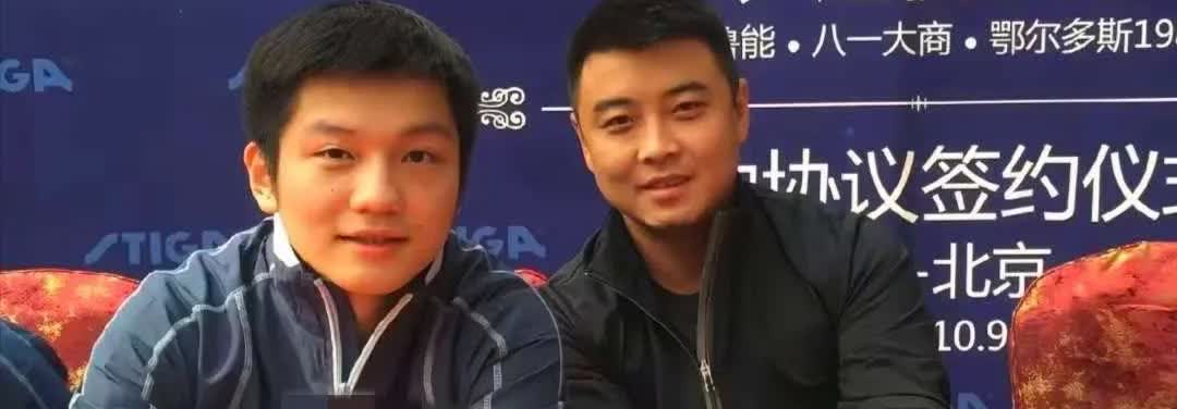 曾经有人问“王皓和樊振东不是师徒吗？为何还保不了樊振东？”首先，王皓已经身为