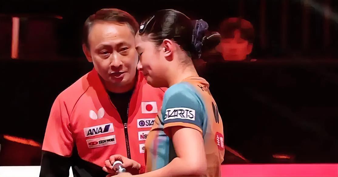 张本宇气的大腿都要拍肿了[玫瑰]1、携儿女一家人来到家乡成都信心满满参加比赛